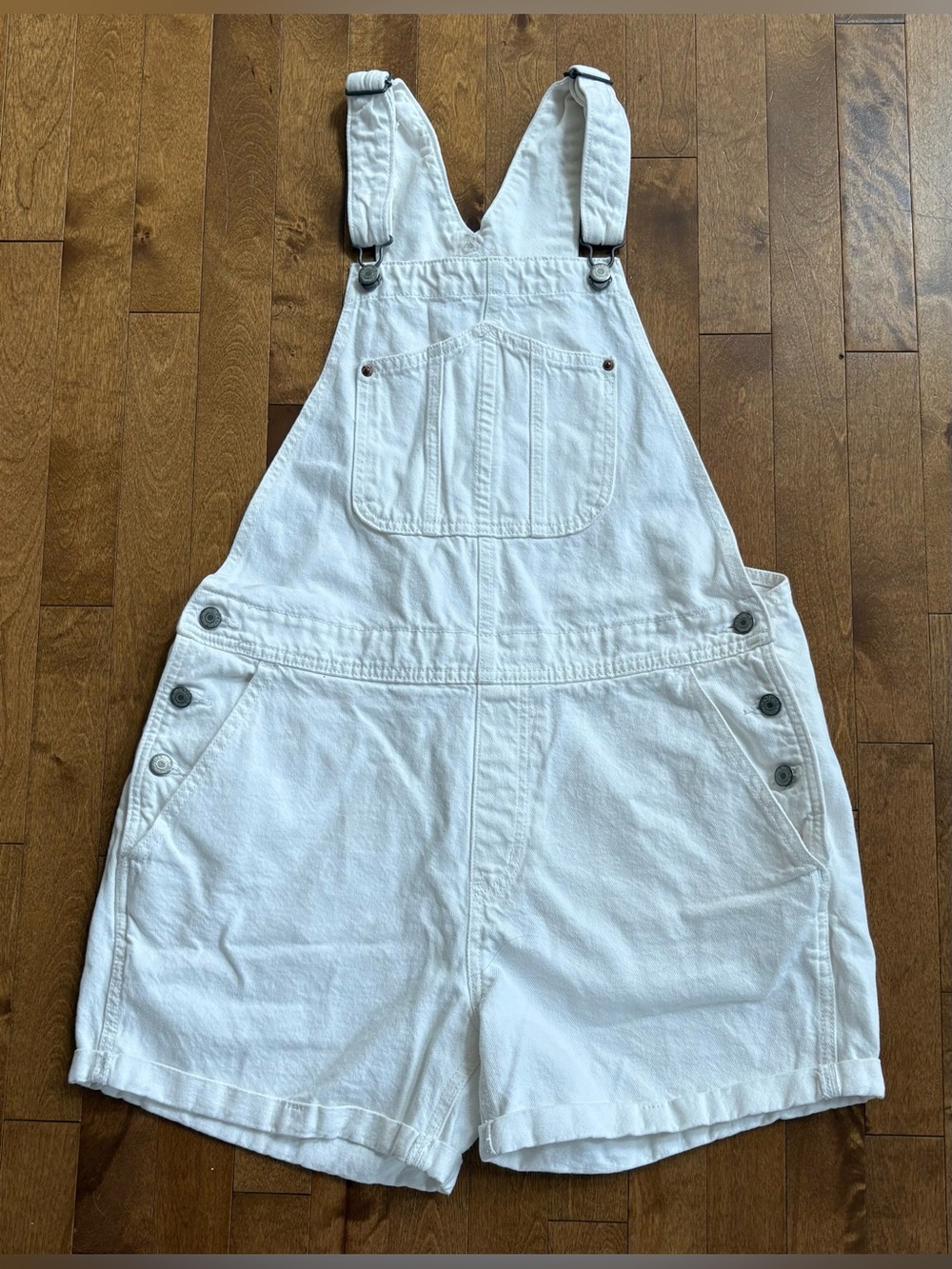 Old Navy Women's White Denim Overalls Shorts ~ Large